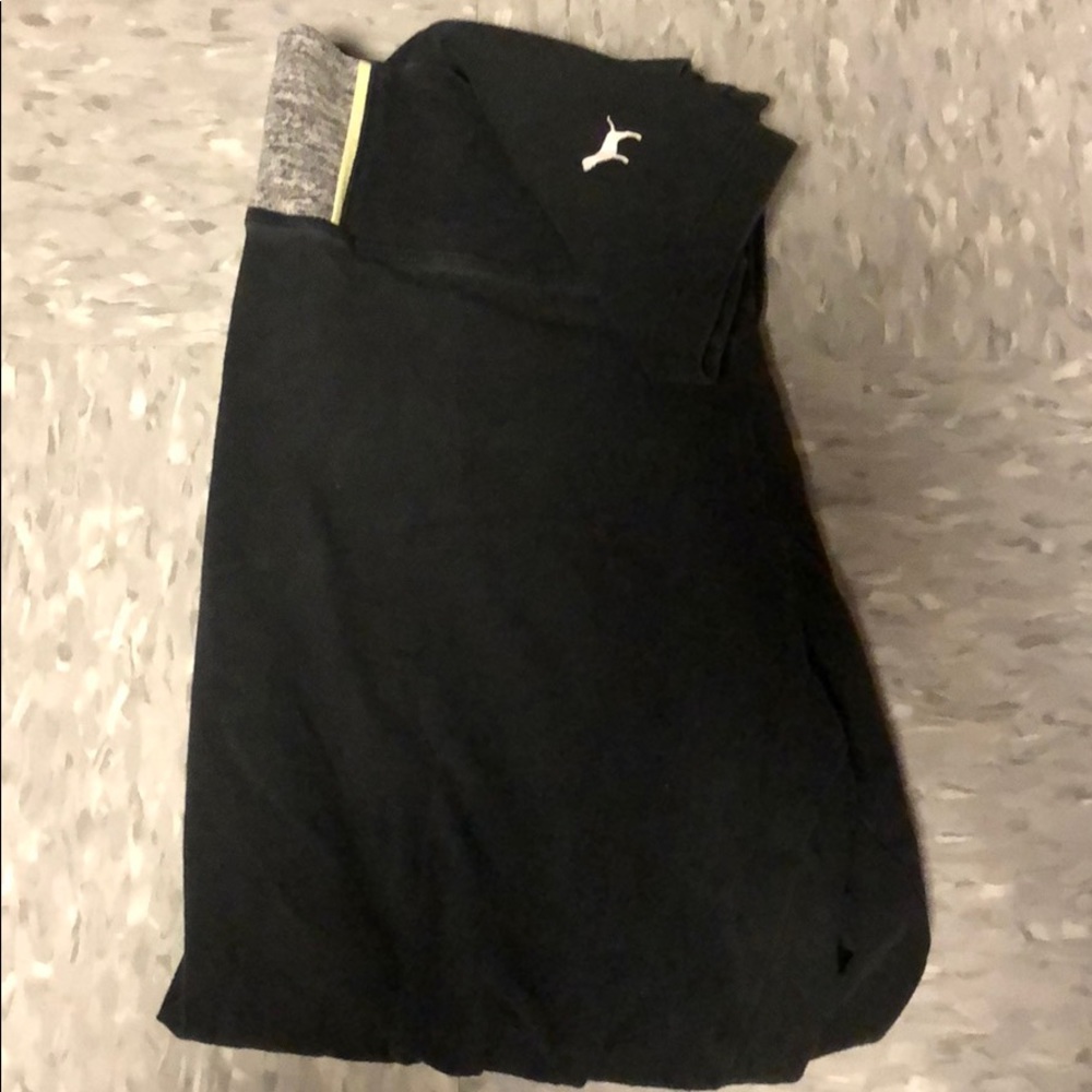 Victoria Secret Pink yoga leggings